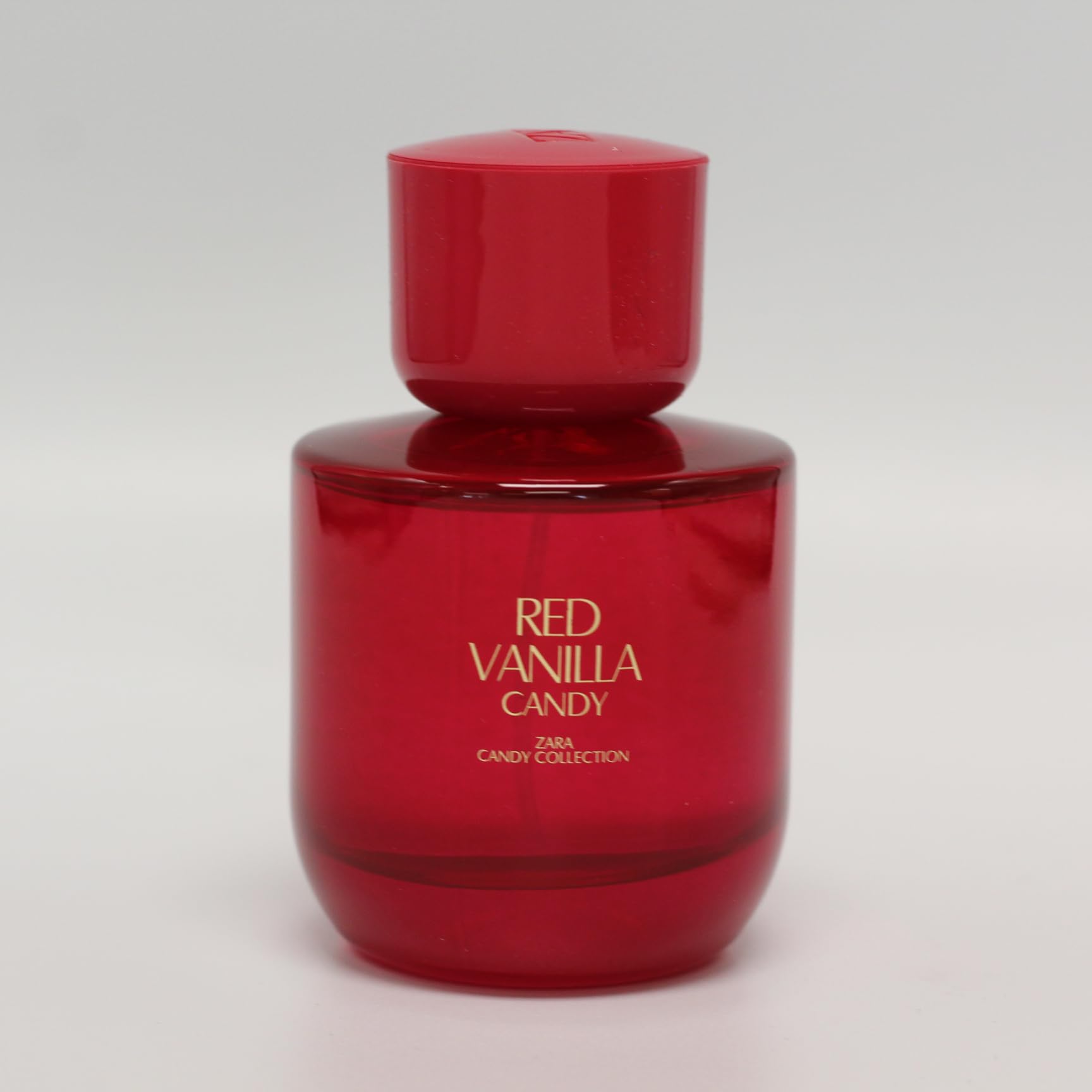 ZARA Red Vanilla Candy bottle closeup highlights gourmand notes for evenings.