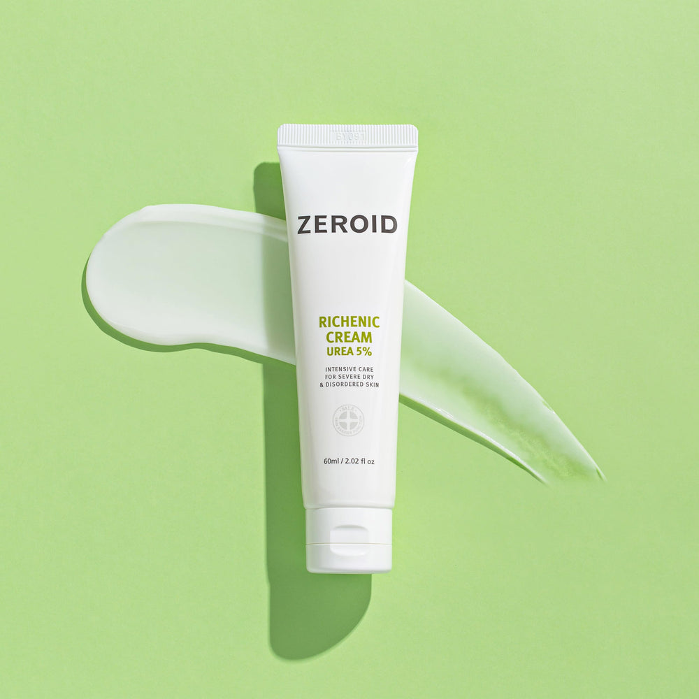 ZEROID Richenic Cream consistency close-up highlights creamy, barrier-supporting formula.