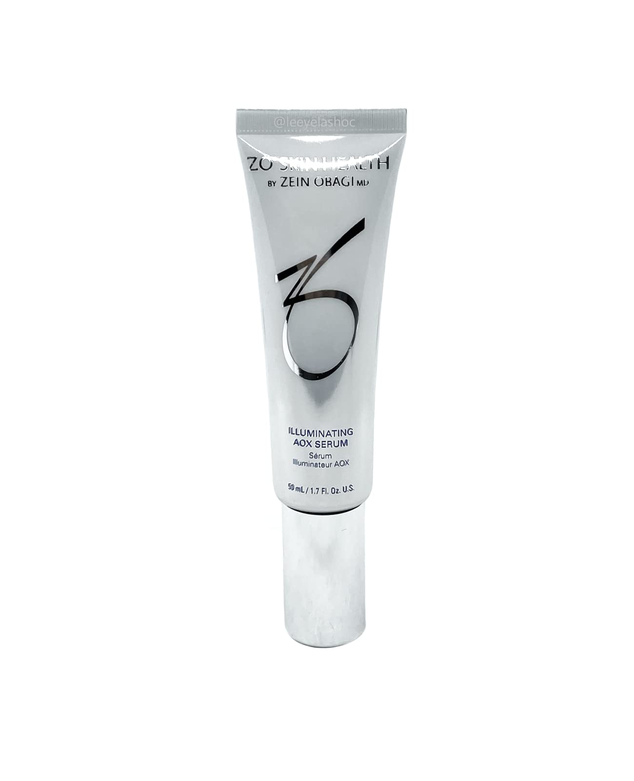 Close-up of AOX Serum texture highlighting lightweight, hydrating finish suitable for sensitive skin.