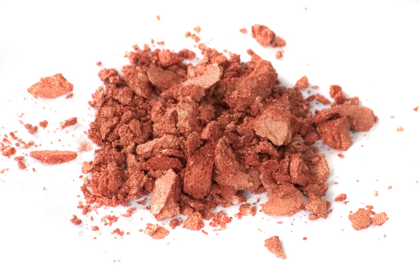 Zuzu Luxe Mineral Blush Samba brush application close-up.